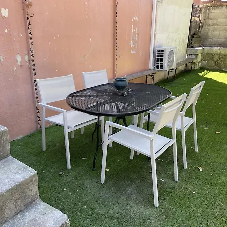 公寓 Bel Avec Toit-terrasse, 2 Chambres, Centre De 尼斯