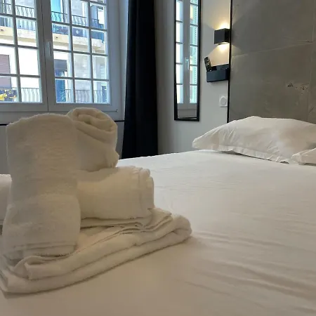 Joli Avec Jardin, 2 Chambres, Centre De Appartement Nice
